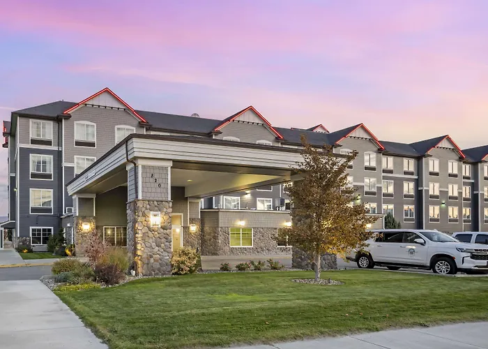 Best Western Plus Peppertree Inn At Omak