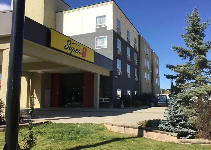 Super 8 By Wyndham Edson