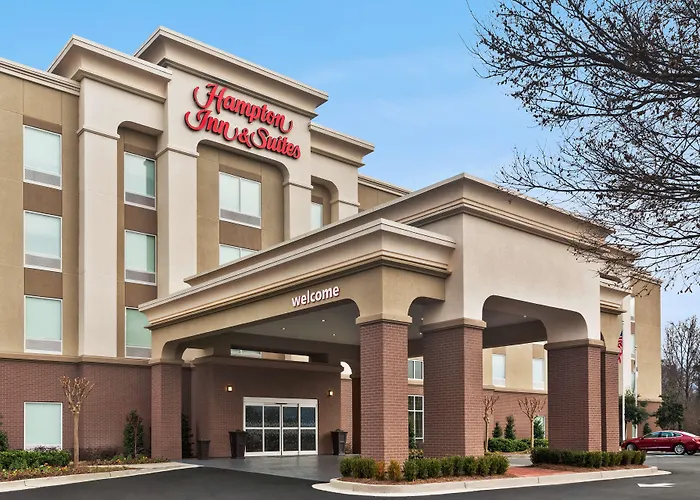 Hampton Inn & Suites Atlanta Airport West Camp Creek Pkwy