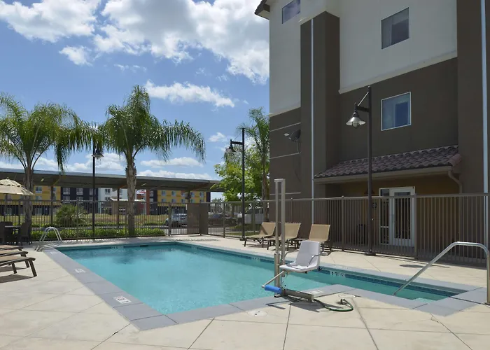 Hampton Inn And Suites Bakersfield North-Airport