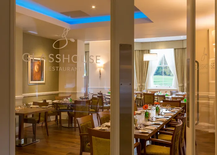 Oakley Hall Hotel Basingstoke