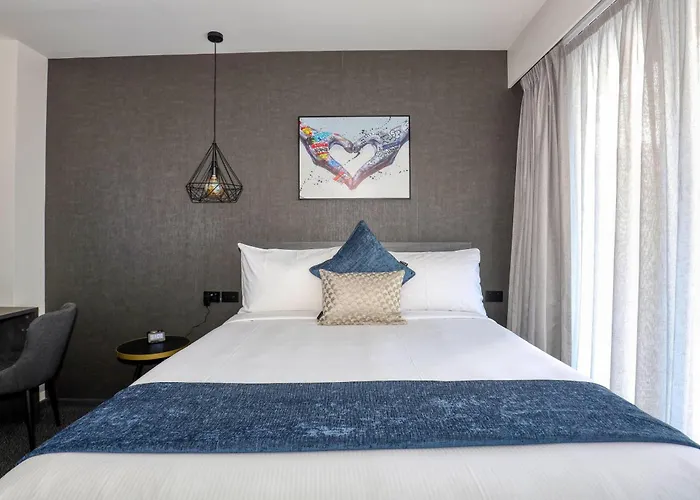 Microtel By Wyndham Wellington