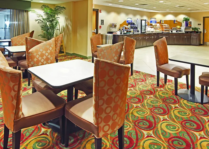 Holiday Inn Express Tyler South By Ihg