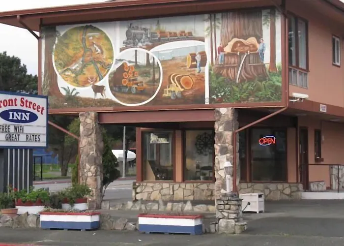 Front Street Inn