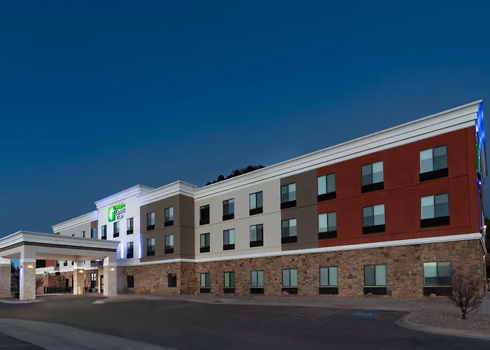 Holiday Inn Express & Suites Trinidad By Ihg