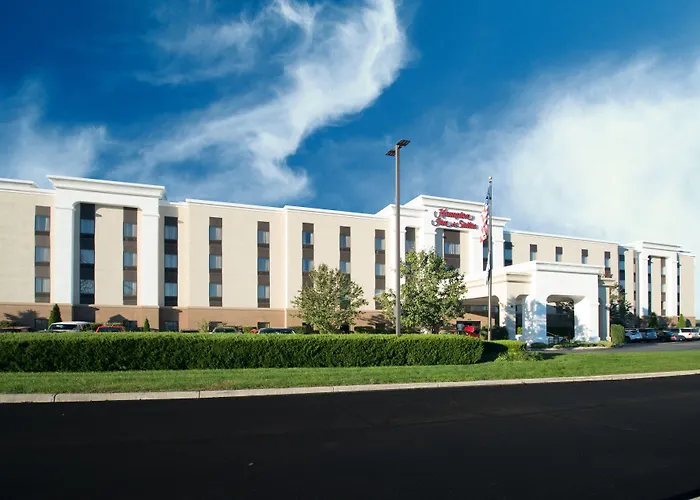 Hampton Inn & Suites Greensburg