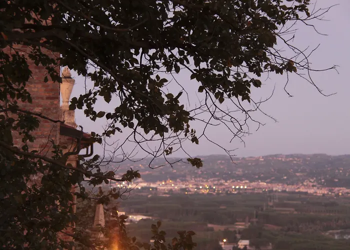 Hotel Castello di Santa Vittoria Santa Vittoria dʼAlba