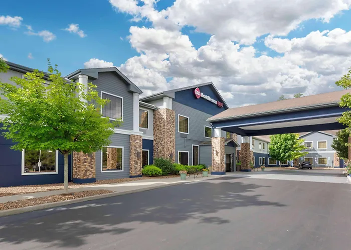 Best Western Plus Victor Inn & Suites
