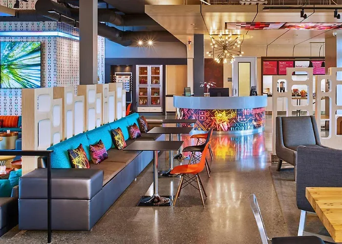 Aloft By Marriott Chesapeake Hotel