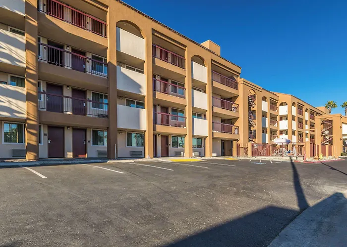 Days Inn By Wyndham Chula Vista-San Diego