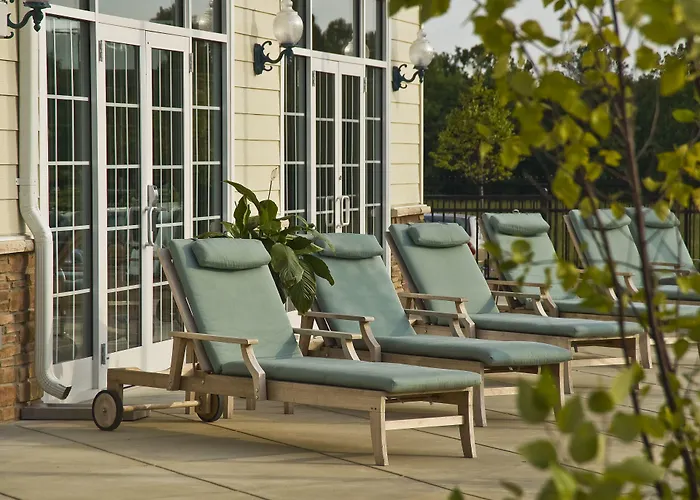 Towneplace Suites By Marriott Clinton At Joint Base Andrews