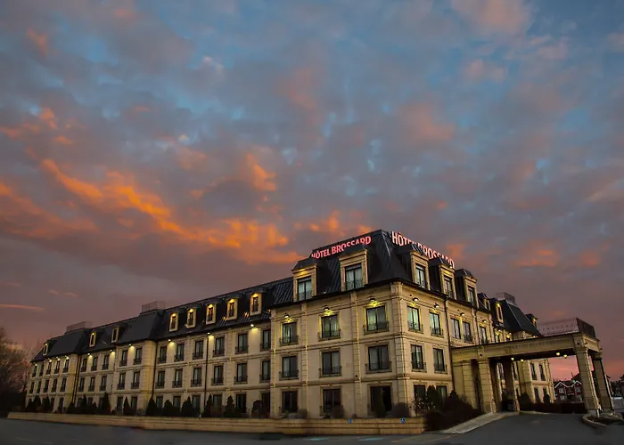 Hotel Brossard
