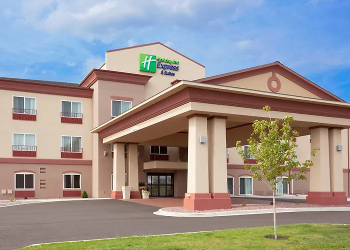 Holiday Inn Express & Suites By Ihg