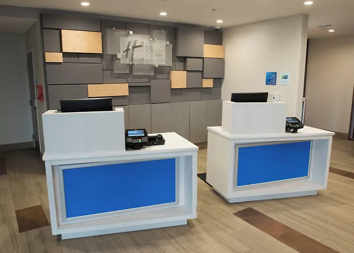 Holiday Inn Express Hotel & Suites East Lansing By Ihg