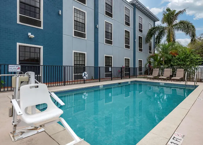 Best Western Plus Bradenton Gateway