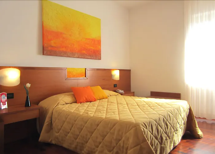Euro Hotel