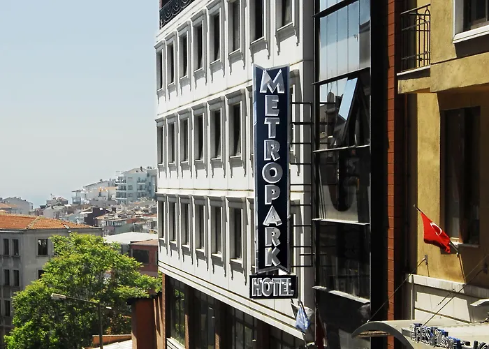 Taksim Metropark Hotel