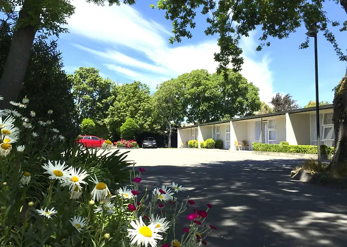 Ashleigh Court -Christchurch Hagley Park