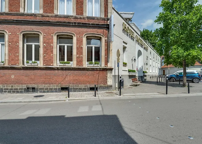Brit Hotel Notre Dame Valenciennes