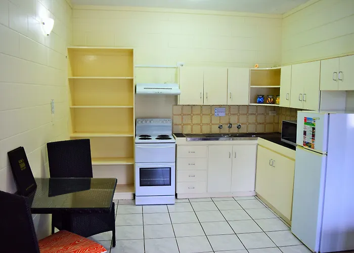 Coconut Grove Holiday Apartments Darwin