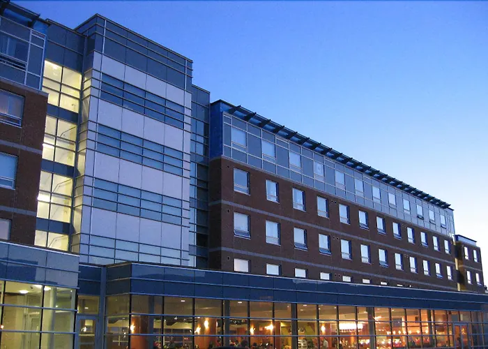 Residence & Conference Centre - Oshawa