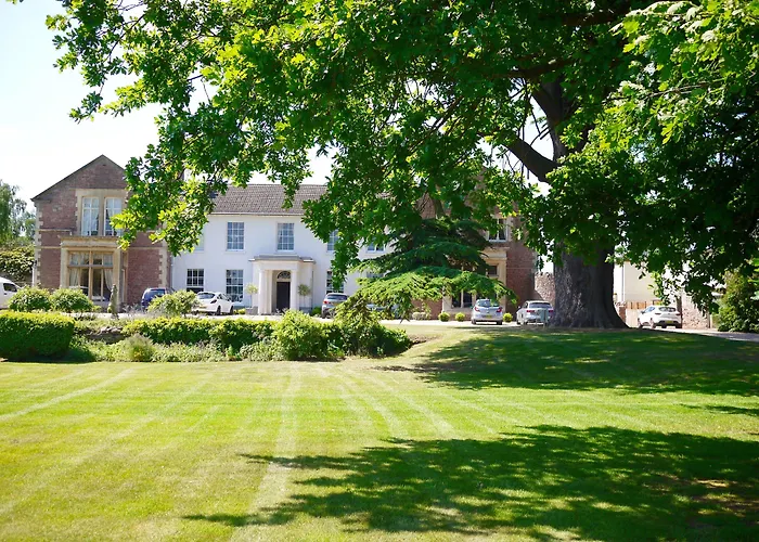 Glewstone Court Country House