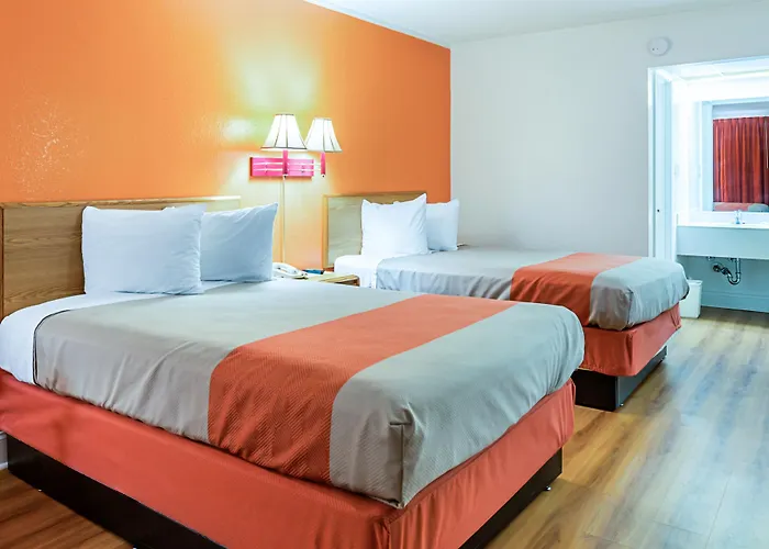 Motel 6-Perry, Ga