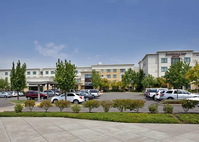 Residence Inn By Marriott Portland Airport At Cascade Station