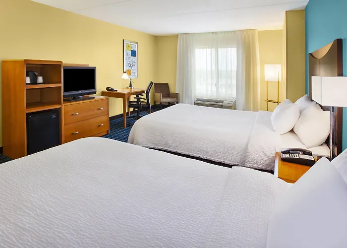 Fairfield Inn & Suites By Marriott Lexington North