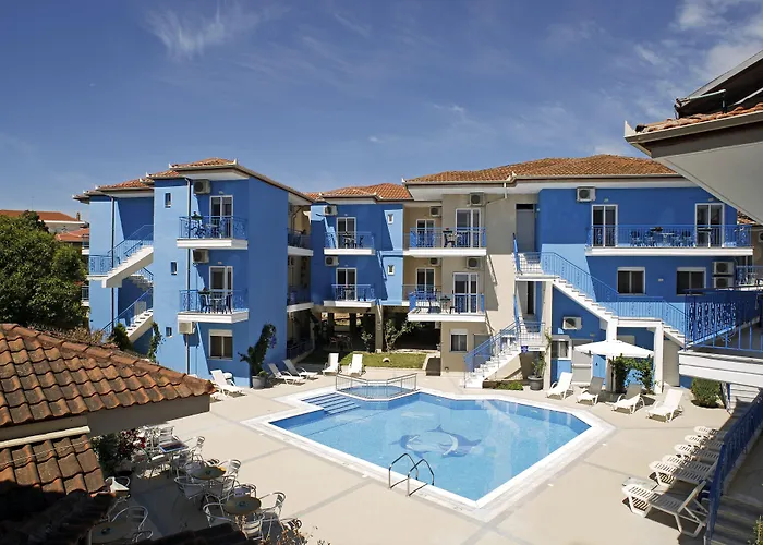 Stratos Hotel