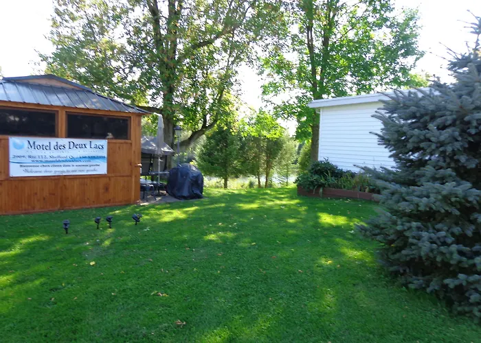 Motel Des Deux Lacs