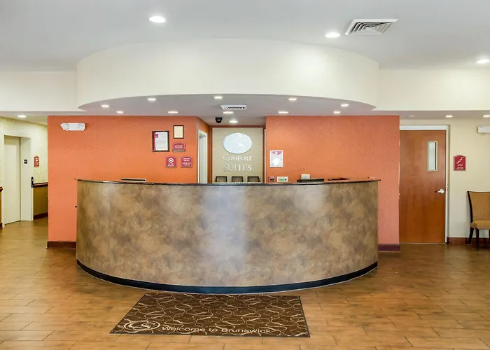 Comfort Suites Golden Isles Gateway