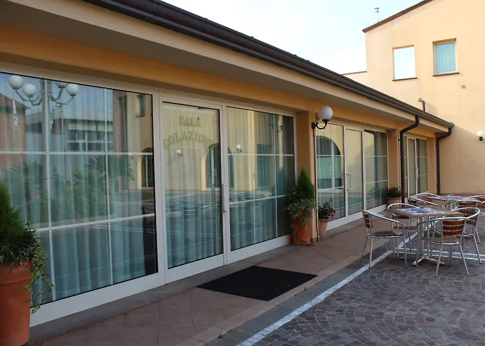 Hotel Plazza