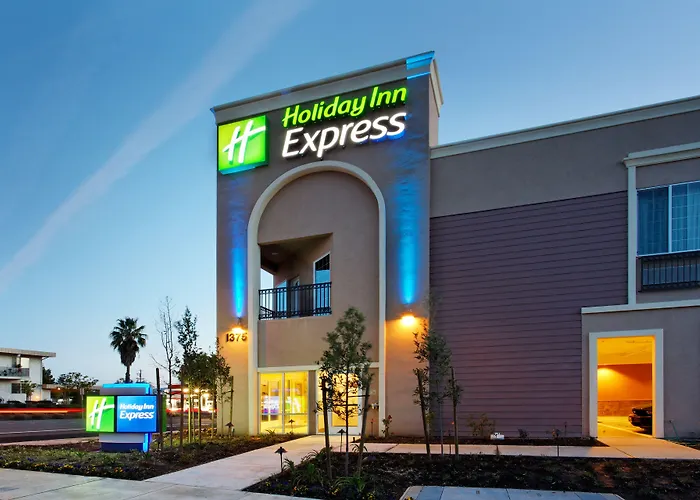 Holiday Inn Express By Ihg