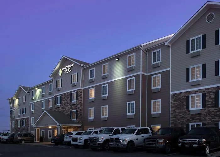 Woodspring Suites Midland