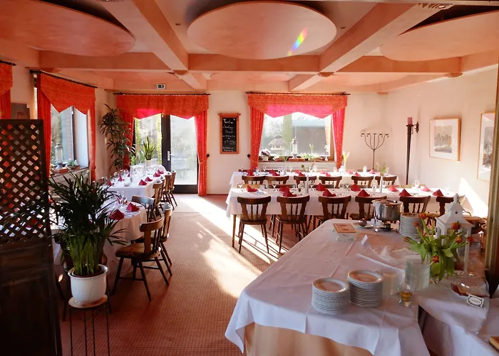 B Six Hotel