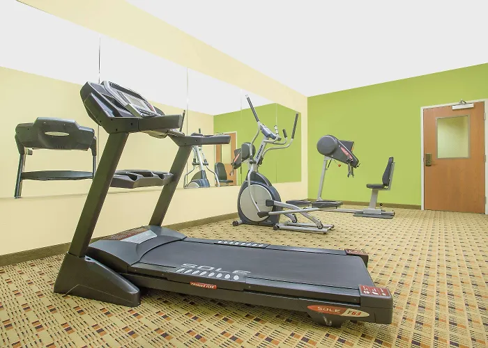 Microtel Inn & Suites By Wyndham Tuscumbia/Muscle Shoals