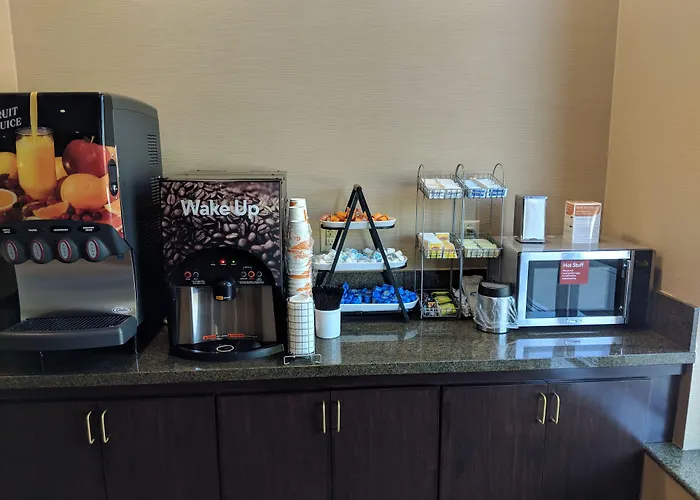 Comfort Suites Huntersville Near Lake Norman