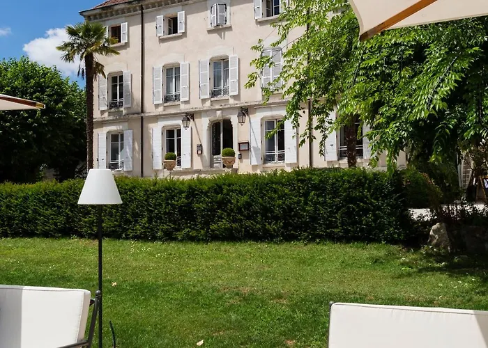 Domaine De Clairefontaine