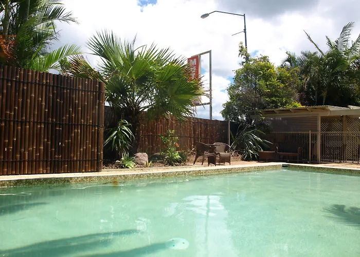 Pacific Paradise Airport Motel