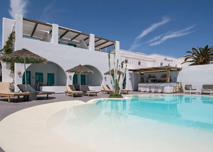 Nissia Beach Apartments & Suites
