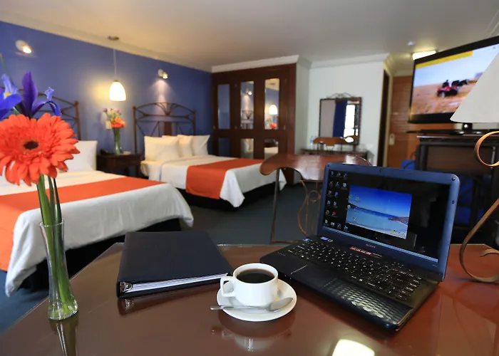 Hotel Ciros