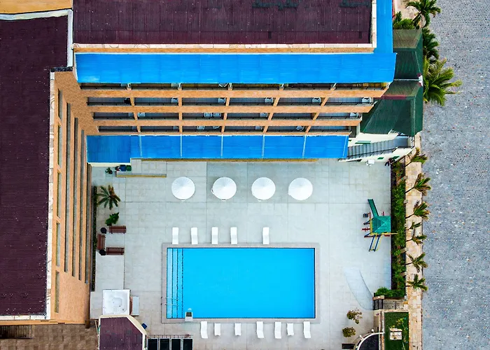 Golden Beach Hotel