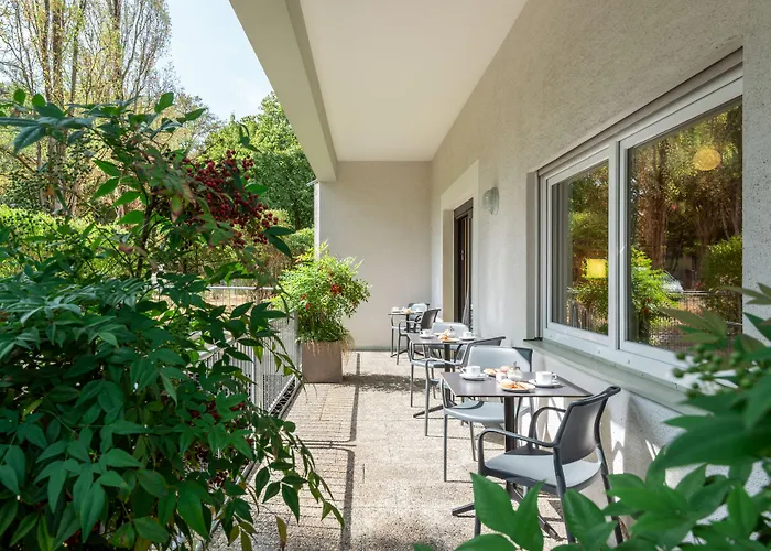 Viavelo House Am Seepark Freiburg im Breisgau