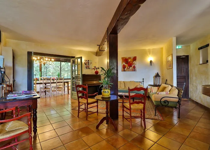 Hotel L'Estirado des Adrets à Les Adrets-de-l'Estérel