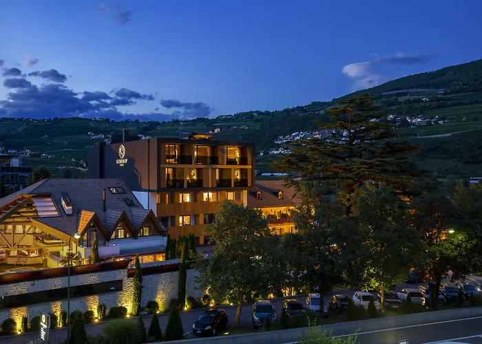 Hotel Loewenhof Bressanone