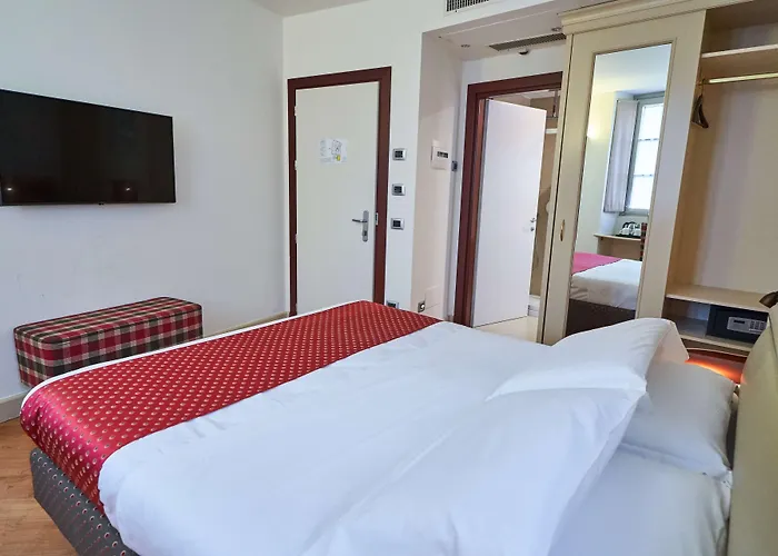 Hotel Centrale Best Western Signature Collection Tirano