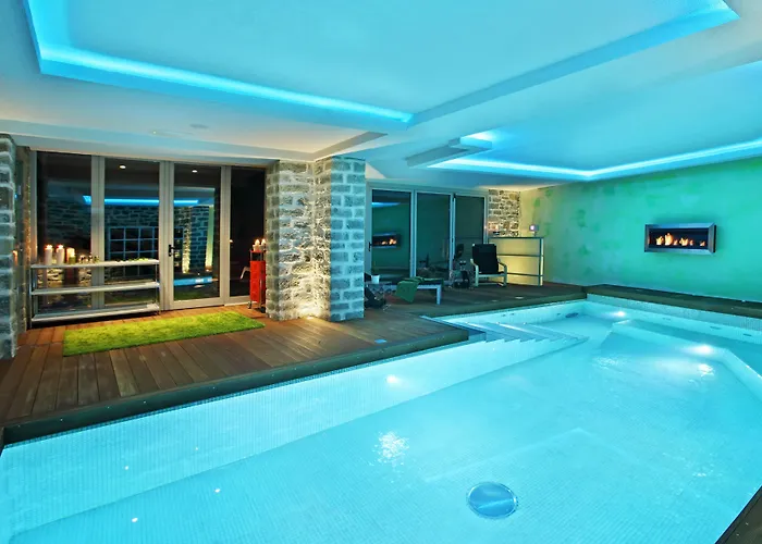 Mikro Papigo 1700 Hotel & Spa