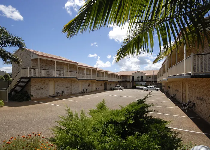 Highlander Motor Inn