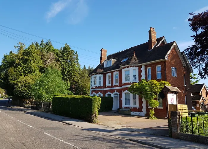 Anand Lodge Royal Tunbridge Wells